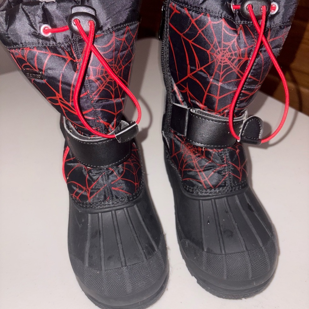 Kamik Black and Red Spider Web Rain & Snow Boots